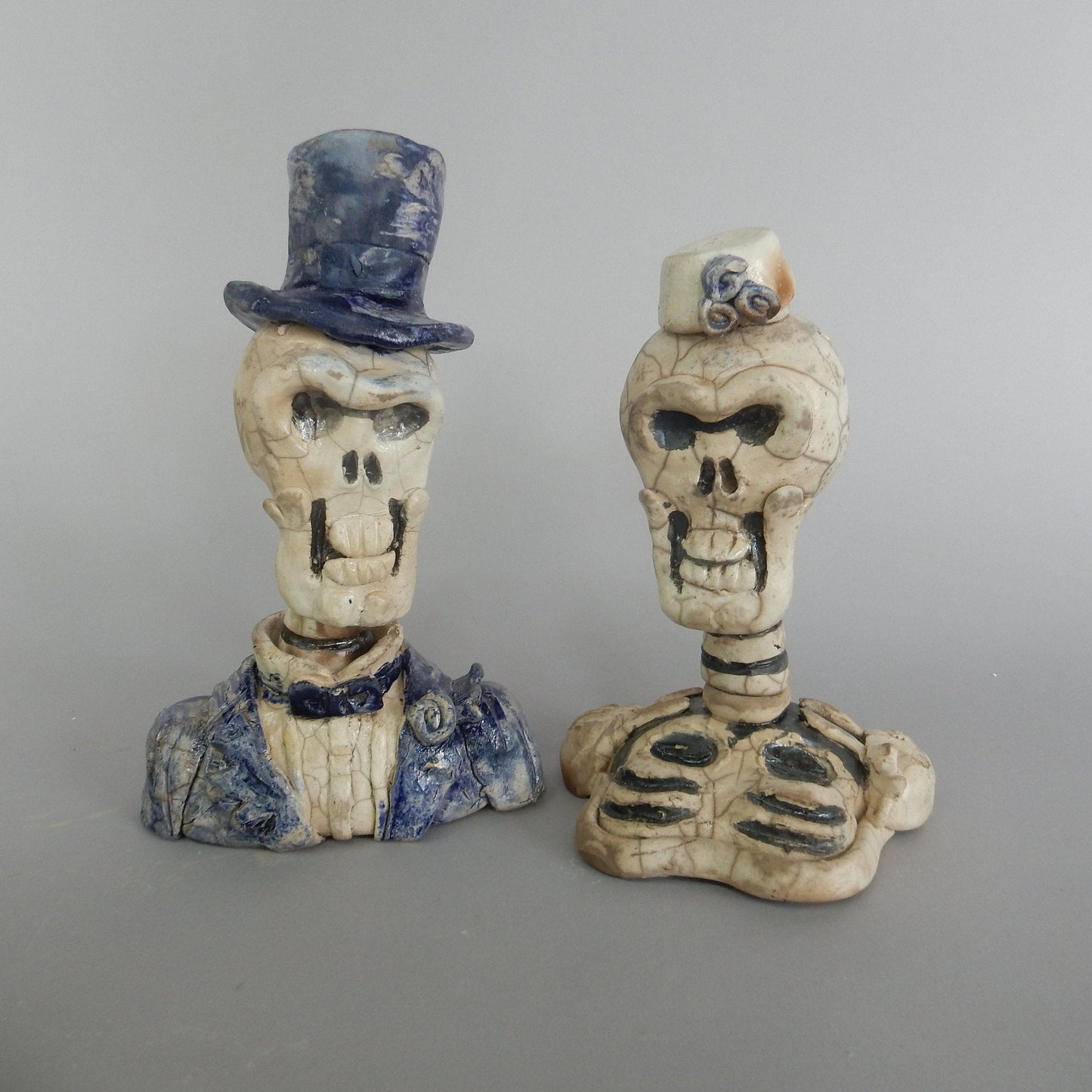 Bride and Groom Skeleton Bust