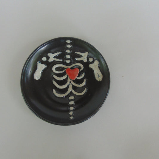 Skeleton Heart Relief Bowl